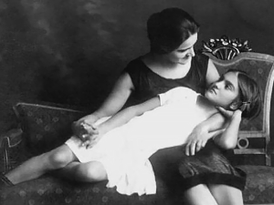 Оне су померале границе: Мага Магазиновић, 2-6