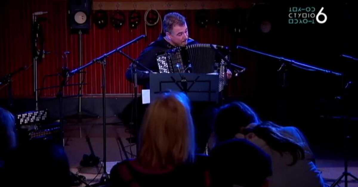 СТУДИО 6: Концертна хармоника