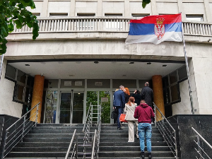 Суђење Беливуку и Шарићу, приказане фотографије жртава са Крфа