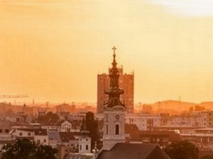 Јутарњи програм из три студија