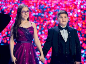 Виртуози - интернационални музички шоу програм