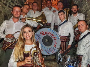 Пут победника: Девојчица са трубом