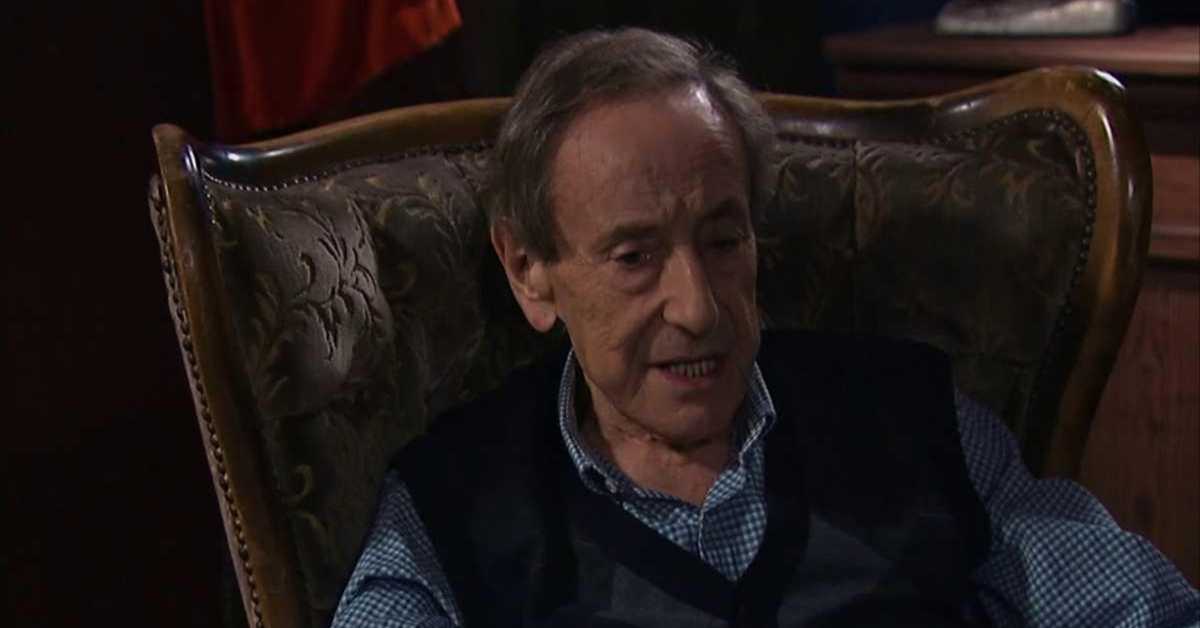 Народно позориште у десет чинова: Гардероберка, 8-10