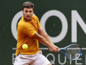 Кецмановић елиминисан у првом колу Монпељеа, Карењо Буста бољи у три сета