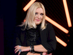 Ана Ћурчин, "Афотичка зона", "Нејви не обећава", "Газопазорп", "Љубичице"