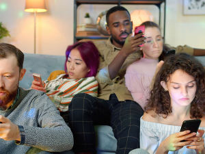 Допамин или како апликације освајају наш мозак