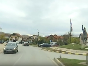 Претње српској породици у Грачаници због спомен плоче