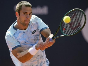 Ђере поражен у првом колу Хонгконга