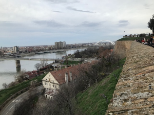 1001 Траг – Тихо, тихо, тече Дунав стари
