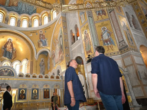 Вучић са аутором мозаика Храма Светог Саве: Дело Николаја Мухина мост који повезује два народа