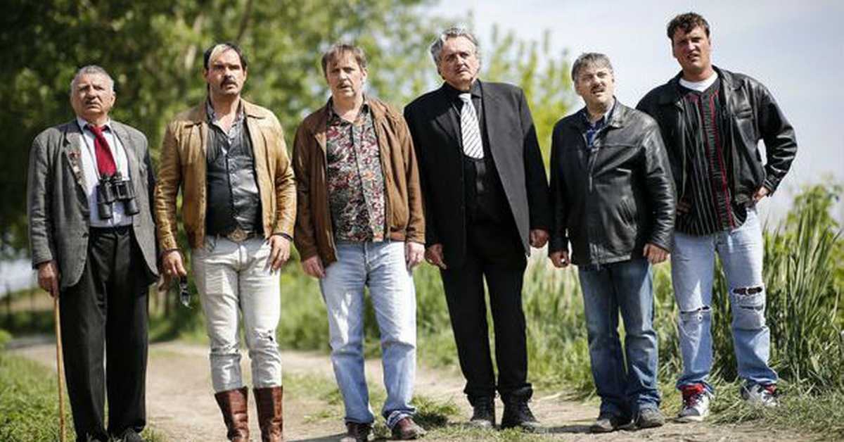 Пси лају ветар носи, 1-11 1С 