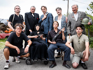  Пси лају, ветар носи, 9-11 1С