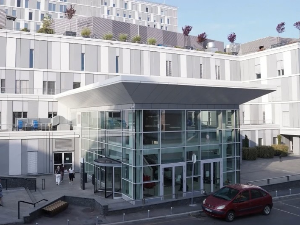 Дачић у стабилном стању, прогнозе тек кад се скине са респиратора