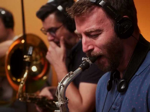 Николов / Ивановић:  Undektet – Дистопија