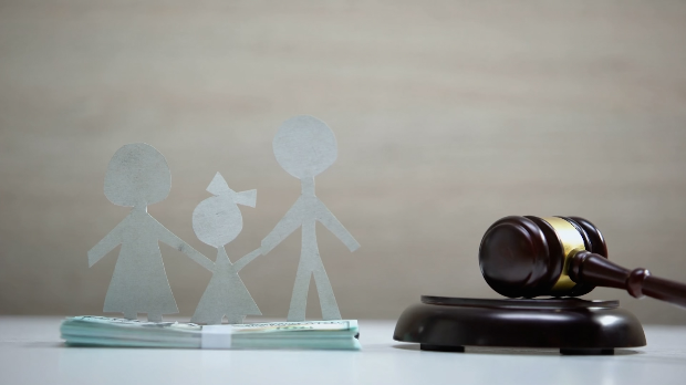 Држава уместо неодговорног родитеља - алиментациони фонд у пракси