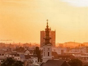 Јутарњи програм из три студија