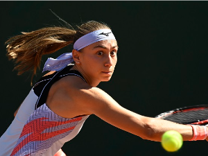 Крунићева и Данилина без борбе до полуфинала турнира у Аделејду