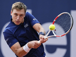 Искусни Вавринка елиминисао Међедовића у Монпељеу