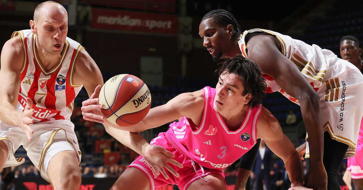 Звезда без Нворе лако победила Мегу - Батлер из првих редова посматрао свој нови тим