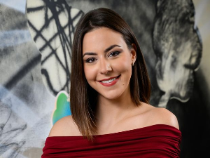 Језик и идентитет