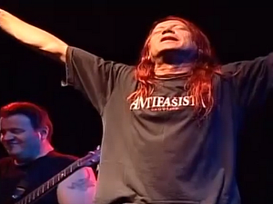 Звучни зид – КУД Идијоти