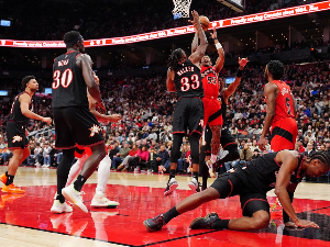 Под Рајаковићевом командом Репторси сломили Филаделфију у продужетку