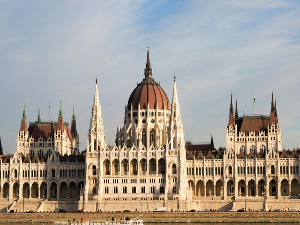 Парламентарни избори у Мађарској 12. априла