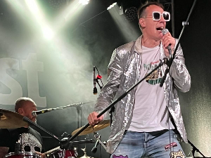 Поп-рок азбучник - Прљави инспектор Блажа и Кљунови