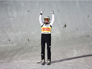 Домен Превц победио и на другом такмичењу у ски скоковима у Сапороу