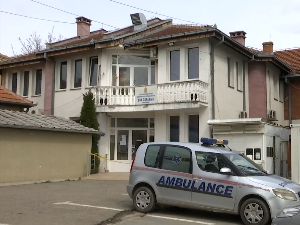 Курти хоће да преузме школство и здравство на КиМ – пробни балон или почетак краја последњих српских институција