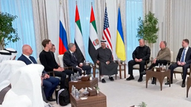 Трилатерални састанак о рату у Украјини - нови формат преговора за брже мировно решење