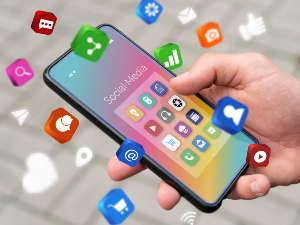 Забрана друштвених мрежа за млађе од 15 година стиже и у Француску