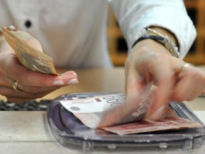 Данас креће исплата увећаних пензија