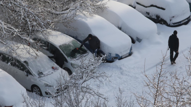 Облачно и хладно, биће и снега – и даље на снази наранџасти метео-аларм