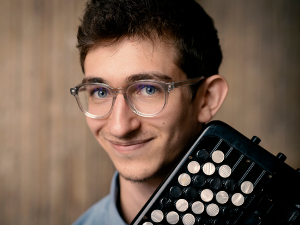 Век хармонике – Жилијен Ботан