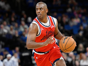 Крис Пол објавио крај каријере