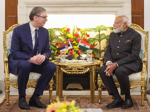 Моди: Индија и Србија годинама тесно сарађују, са Вучићем о продубљивању билатералне сарадње