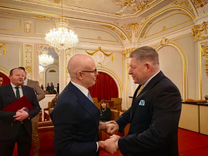 Вучевић и Фицо на свечаности поводом Дана државности Србије у Братислави