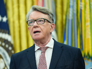 Лорд Мaнделсон поднео оставку у Лабуристичкој партији због веза са Епстином