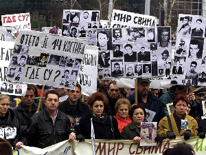 Породице несталих и киднапованих Срба са КиМ за РТС: Очекујемо осуђујућу пресуду против Тачија