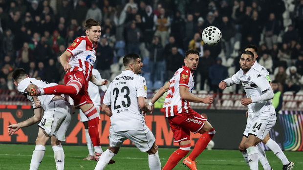 Звезда убедљива у 178. 