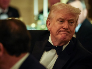 Нова Трампова провокација – најавио да шаље болнички брод на Гренланд