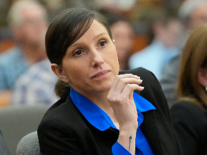 Написала књигу да синови лакше преболе губитак оца, сада оптужена за његово убиство