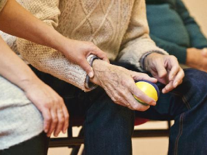 Срце: Пензионери не могу да покрију ни основну цену смештаја у дому, а камоли додатне трошкове 