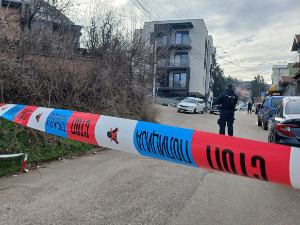 Пронађено тело жене на улици у Нишу, сумња се на убиство