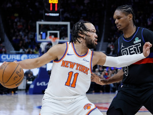 Пистонси одговорили после шока и разбили Никсе у Детроиту, Брансон све промашио