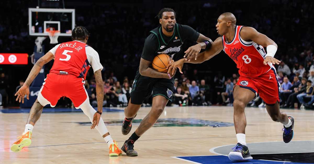 Богдановићу ни секунд у убедљивој победи Клиперса