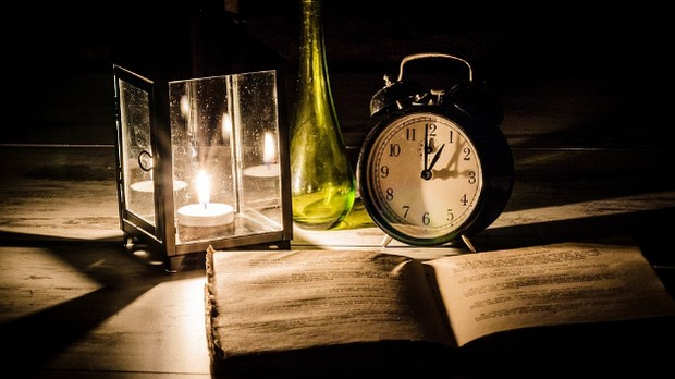 С песником у подне: Милан Ненадић: „Ускочке песме“ 