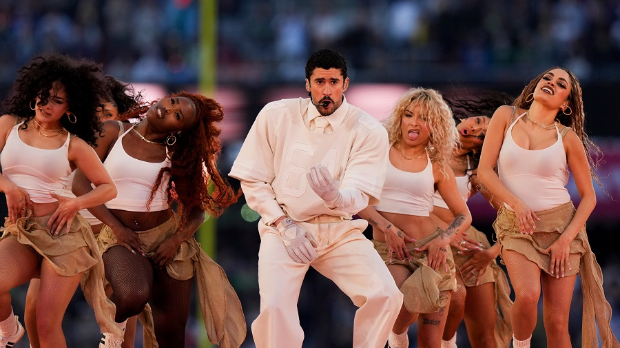 „Заједно, ми смо Америка“ – какав је шоу направио Бед Бани у полувремену Супербоула