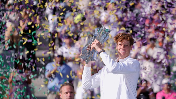 Медведев није могао до два чуда, Синер подигао трофеј у Индијан Велсу